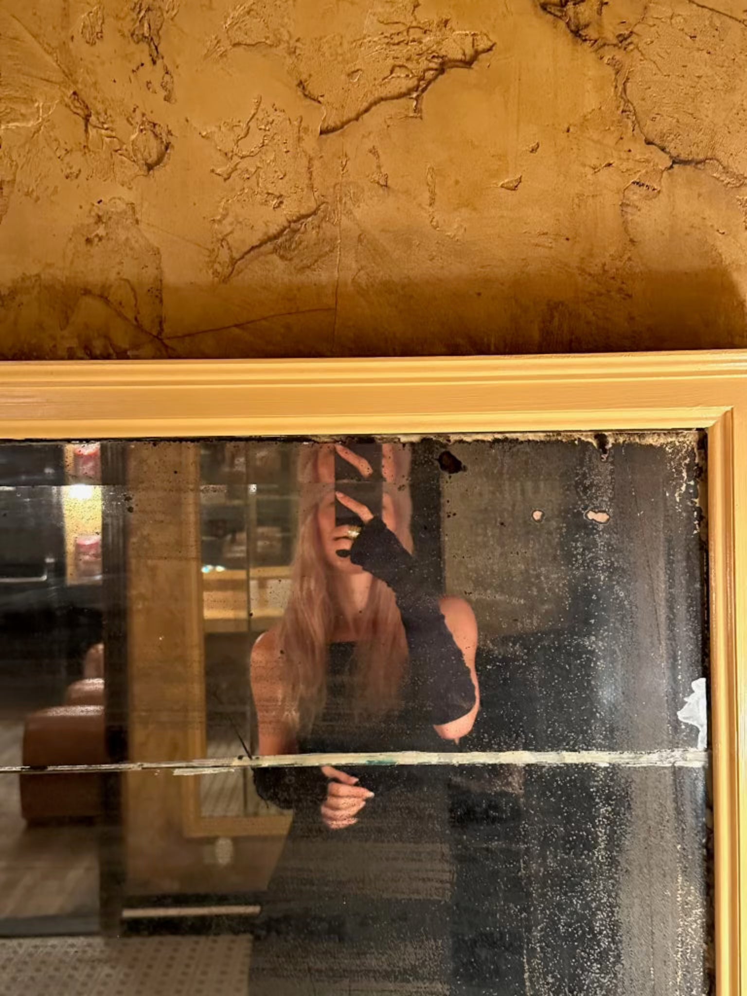 Opera Arm Warmers in Black