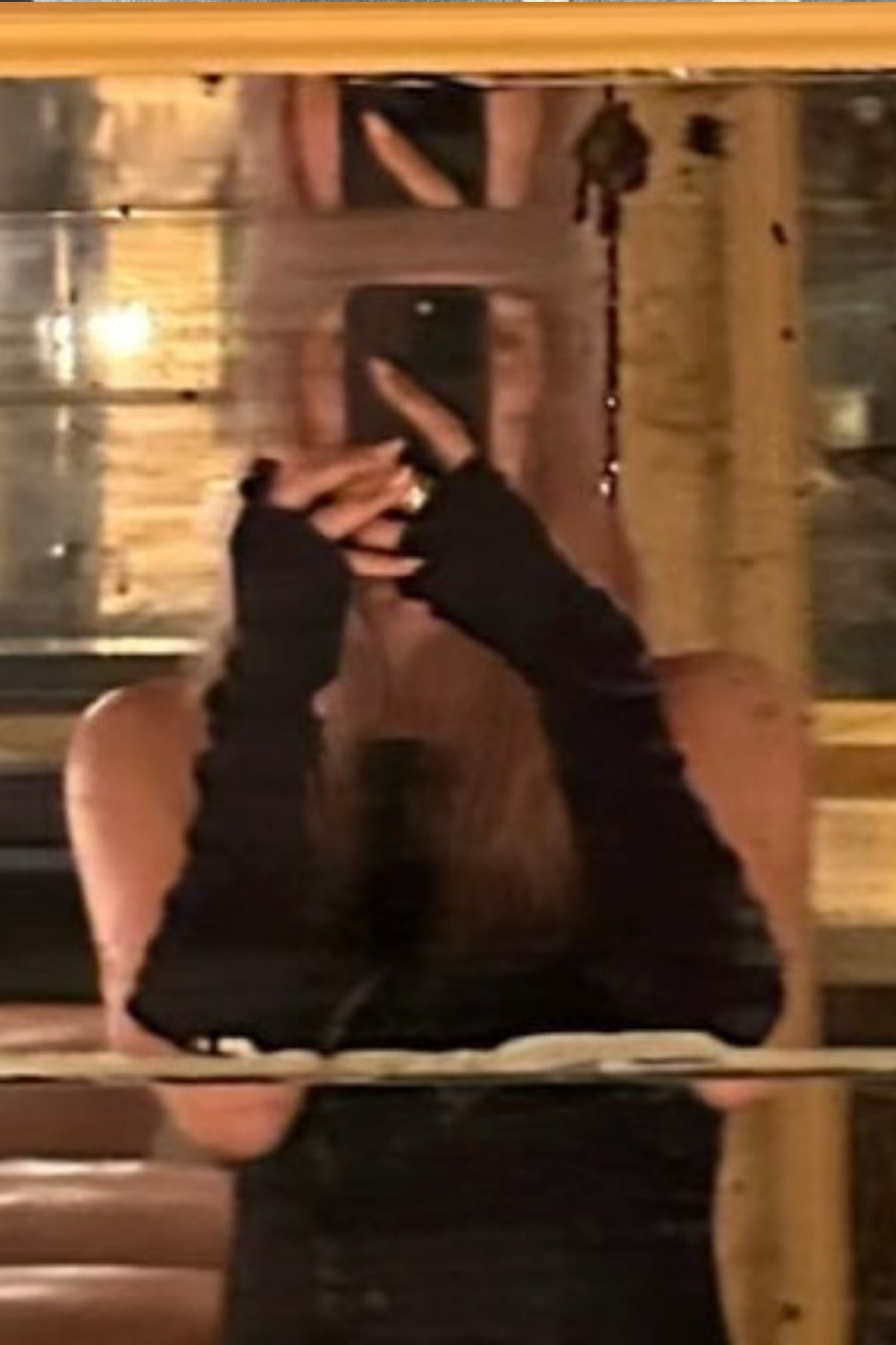 Opera Arm Warmers in Black