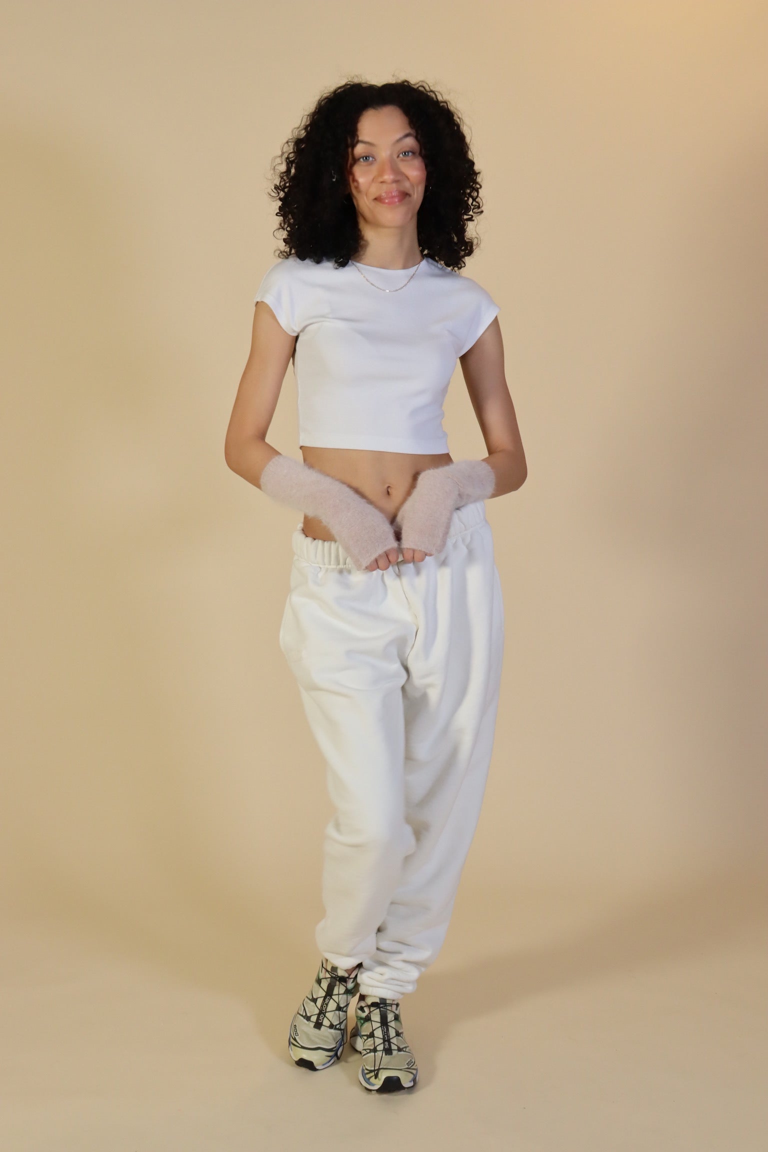 Haze Furry Fingerless Arm Warmer in Beige